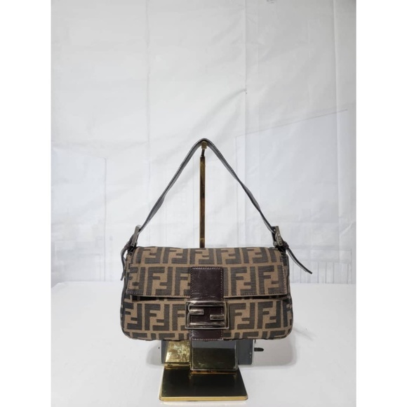 Authentic Fendi Zucca Canvas Baguette Brown - Picture 1 of 15